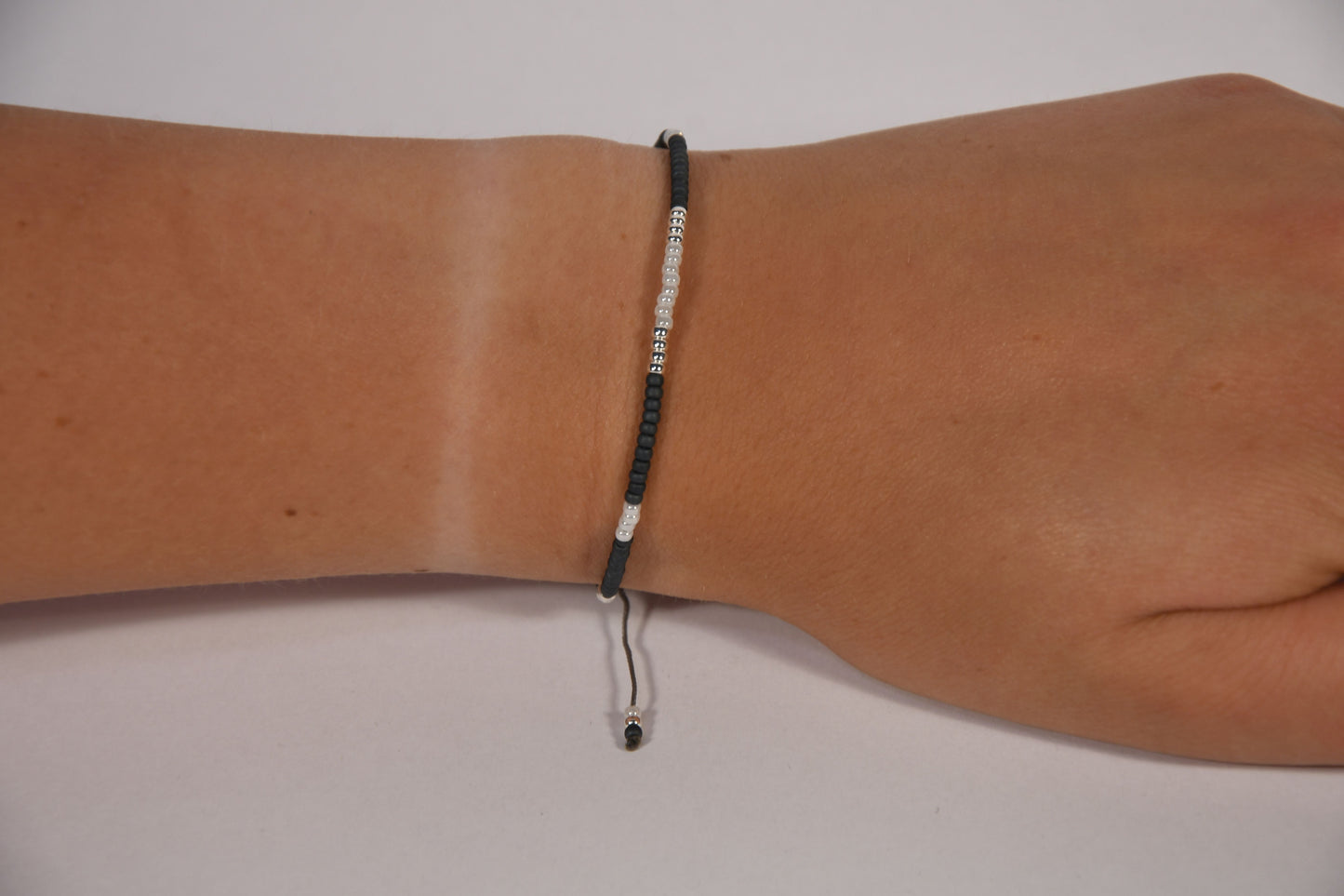 Miyuki ARMBAND Merkur - grau