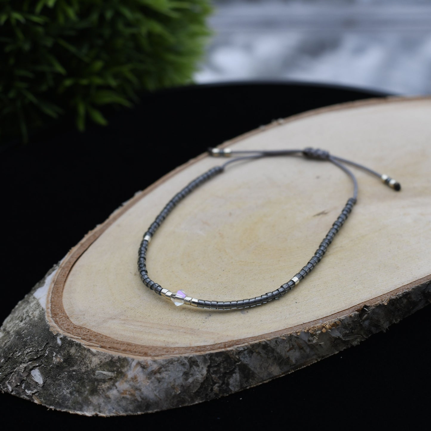 Miyuki ARMBAND Ares - grau