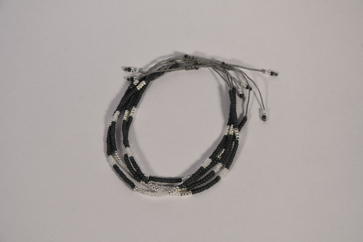 Miyuki ARMBAND Merkur - grau