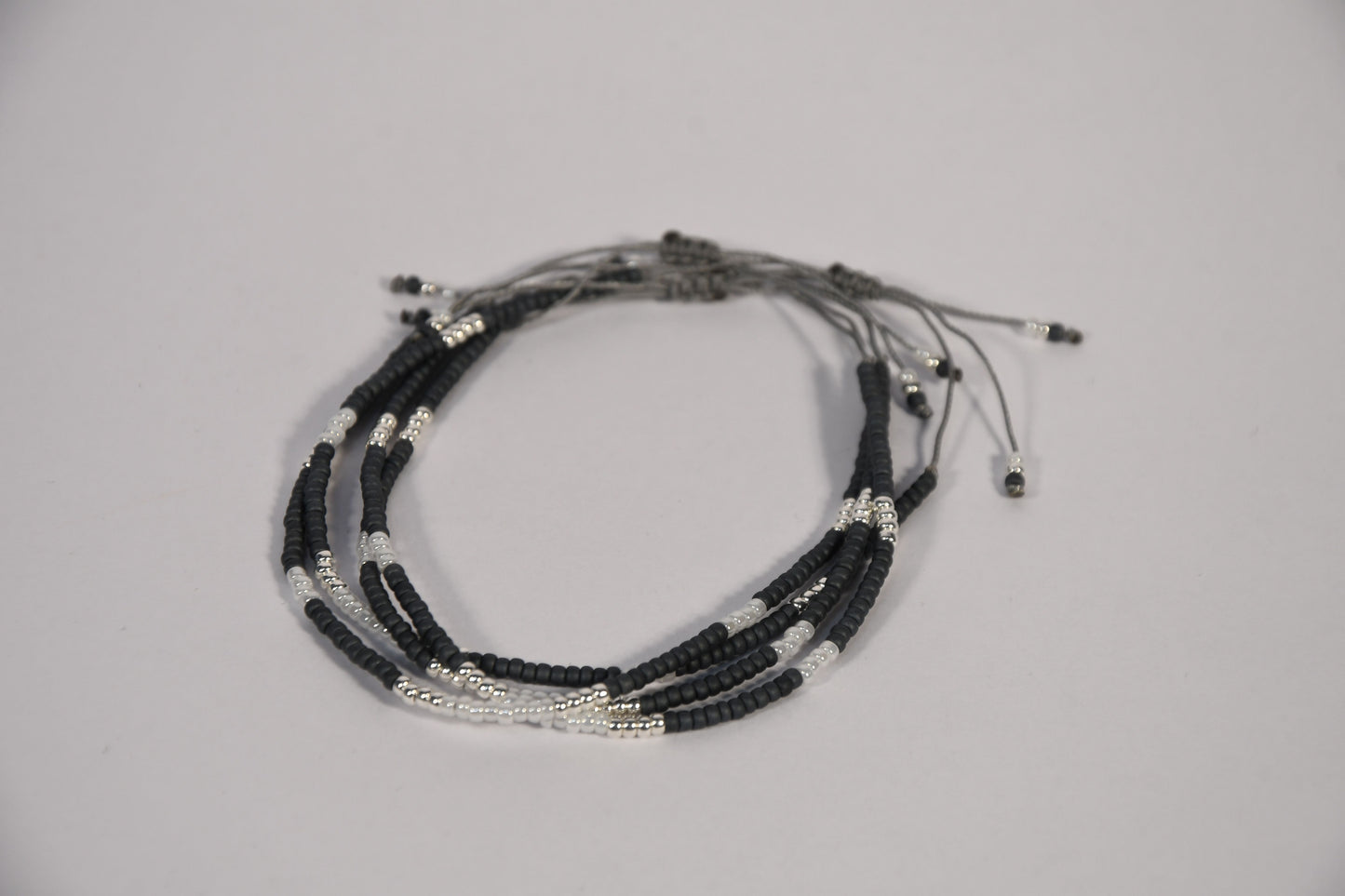 Miyuki ARMBAND Merkur - grau