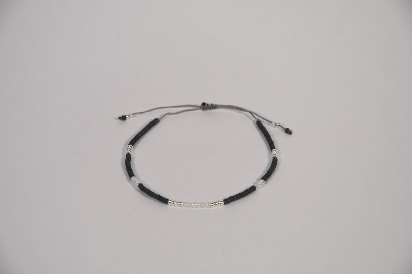 Miyuki ARMBAND Merkur - grau