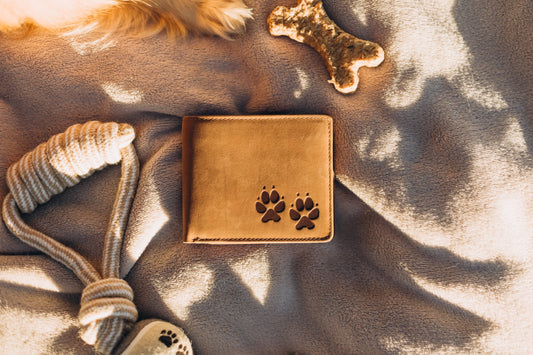 Portemonnaie Jäger mit Hundepfoten